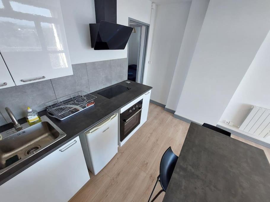 Le Voltaire - T2 Neuf Face Pyrenees Apartment Tarbes Ngoại thất bức ảnh